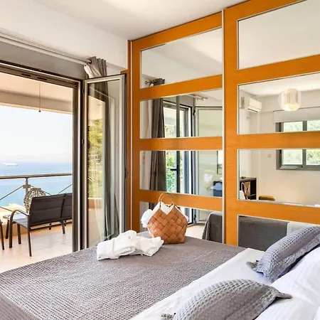 Aigli Luxury - Panoramic Seaview Retreat Verga Kalamata