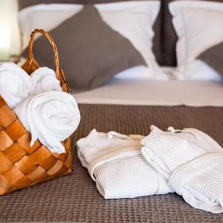 Aigli Luxury - Panoramic Seaview Retreat Verga Kalamata