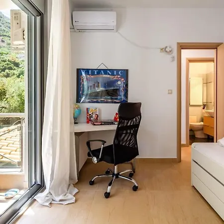 Aigli Luxury - Panoramic Seaview Retreat Villa *