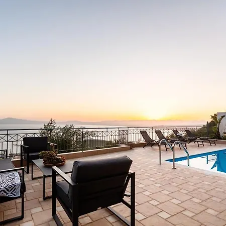 Aigli Luxury - Panoramic Seaview Retreat *