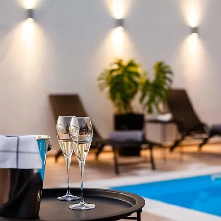 Aigli Luxury - Panoramic Seaview Retreat Verga Kalamata